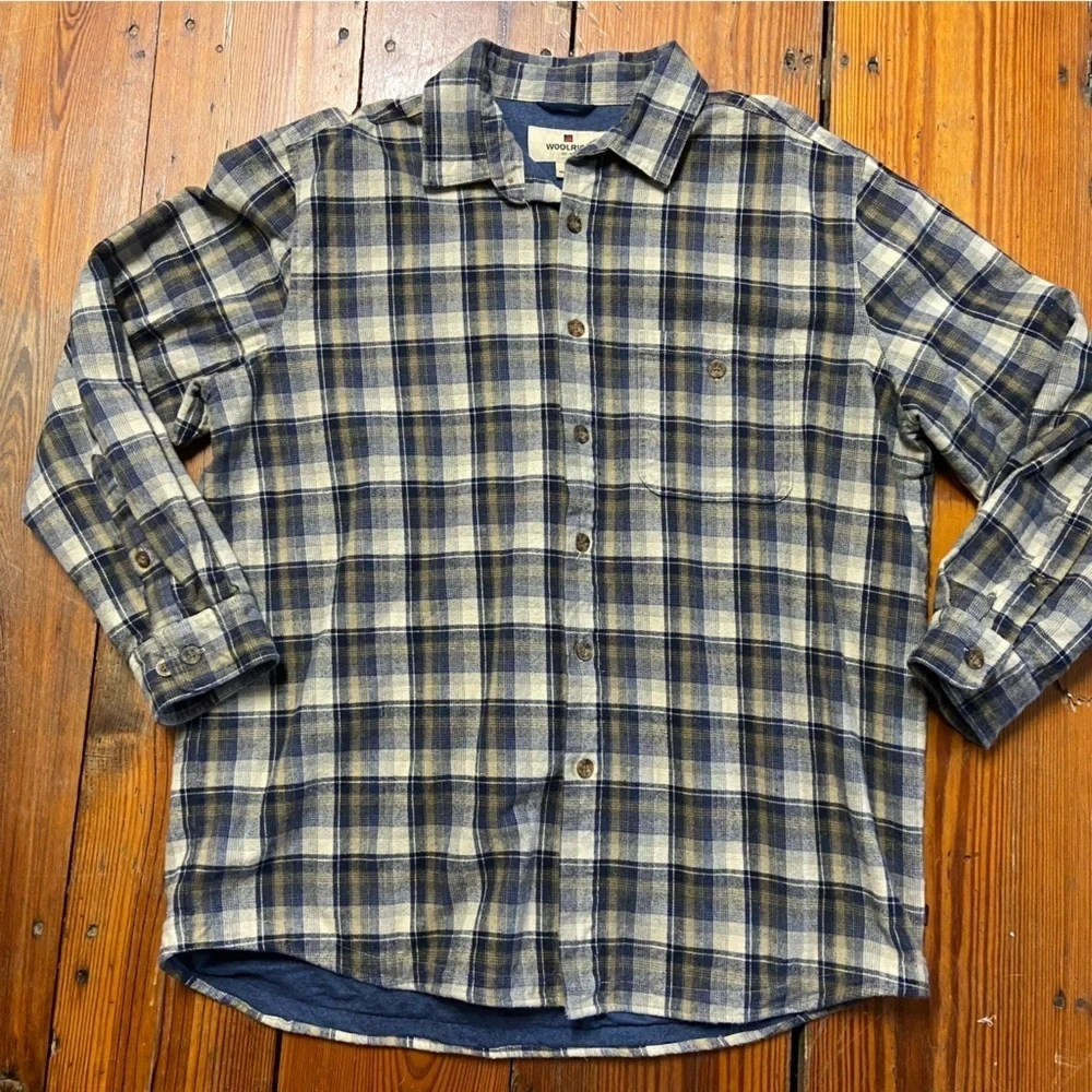 Woolrich Men’s Deep Navy Ombre Flannel Shacket Size L Plaid Shirt Heavyweight